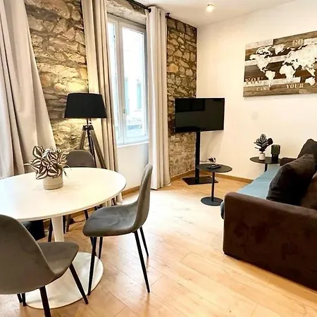 St Pierre - 1 Bedroom - Valmy